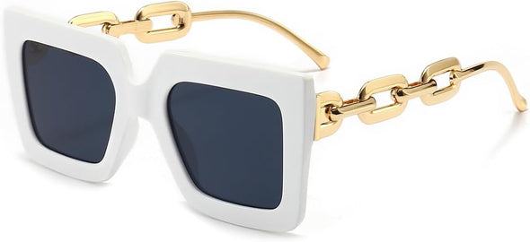 Trendy Oversized Square Sunglasses for Women, Retro Womens Luxury Large Sun Glasses UV400 Protection (Black/Grey)