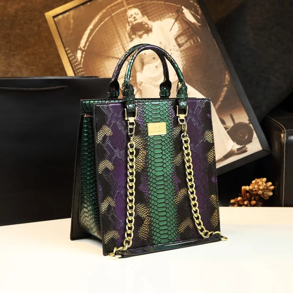 2025 New Chain Underarm Shoulder Bag Luxury Handbag High Quality Crossbody Bag Fashion Snake Pattern Genuine Leather Women's Bag