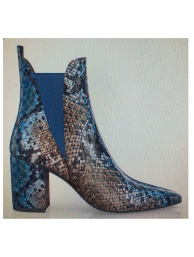 Women everyday heeled ankle boots