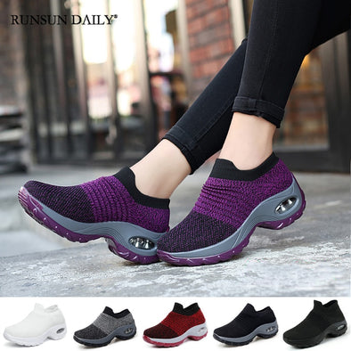 Women's Walking Shoes Fashion Air Cushion Thick Bottom Sneakers Slip-on Lightweight Breathable Casual Shoes